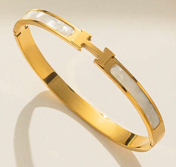 Signature H Glow Bracelet