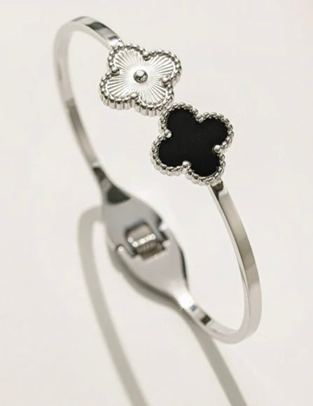 Silver and black two-tone clover bracelet