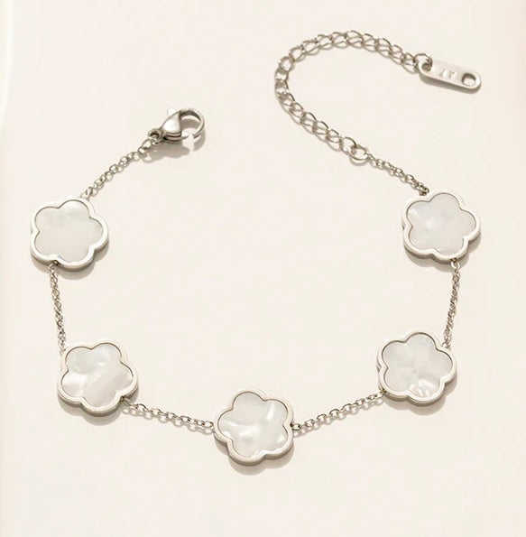 Pearl Bloom Five