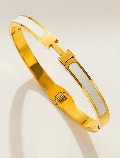 Signature H Glow Bracelet